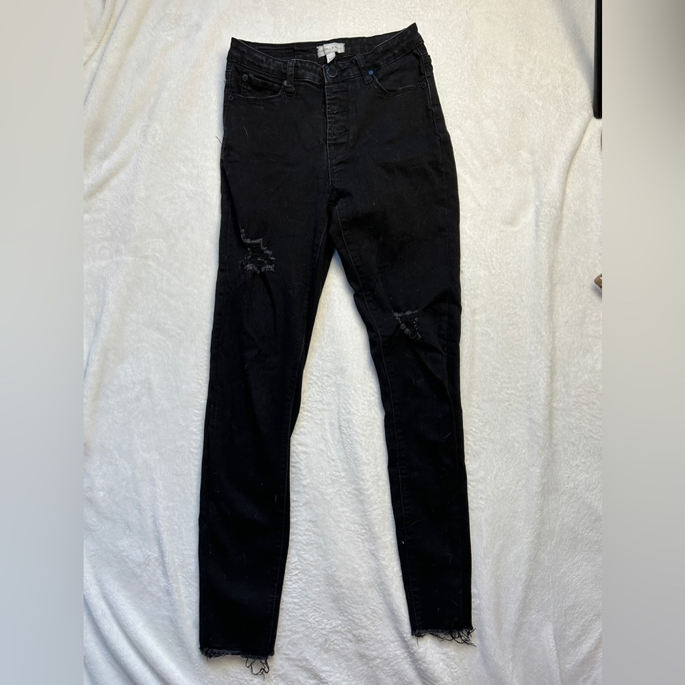 Kendall and Kylie black button pants size 3/4